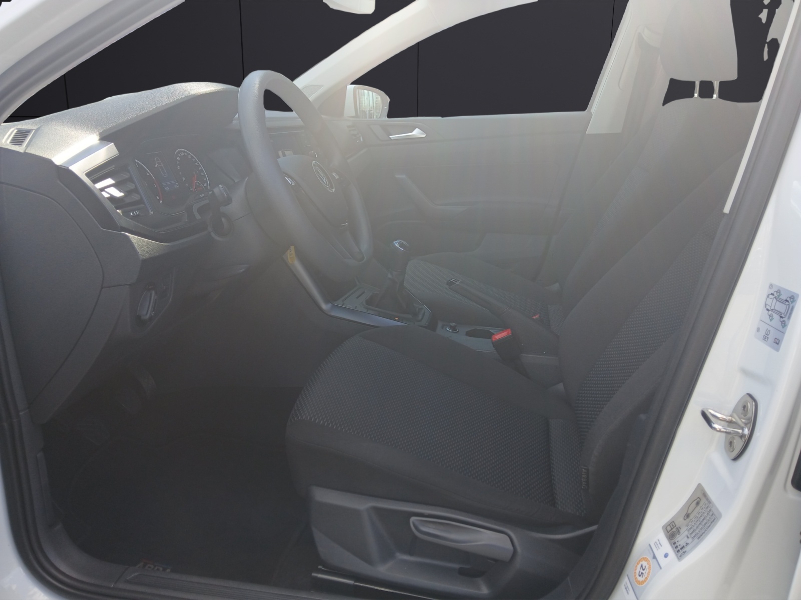 Fahrzeugabbildung Volkswagen Polo 1.0 Trendline Klima GRA PDC SH