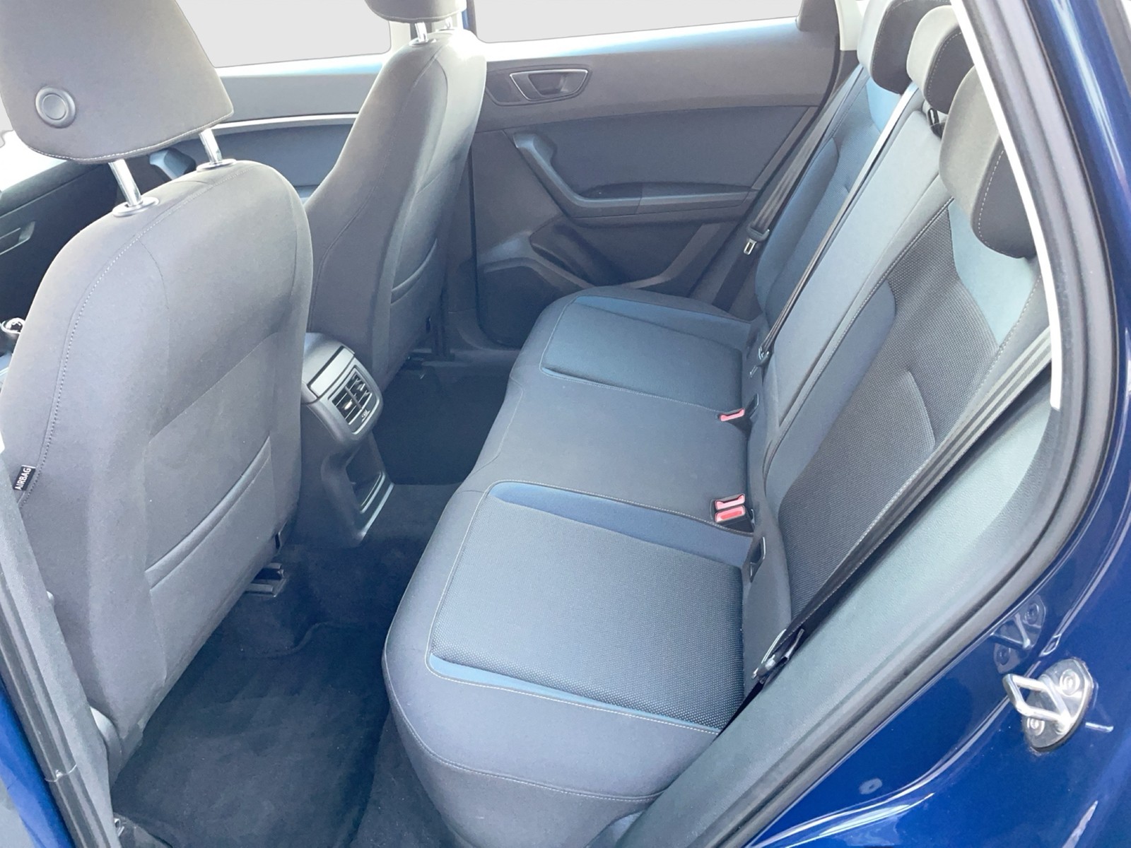 Fahrzeugabbildung SEAT Ateca Style PDC Klima