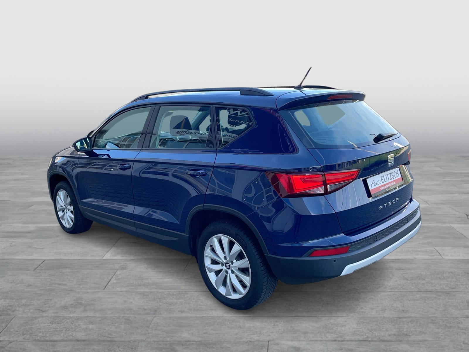 Fahrzeugabbildung SEAT Ateca Style PDC Klima
