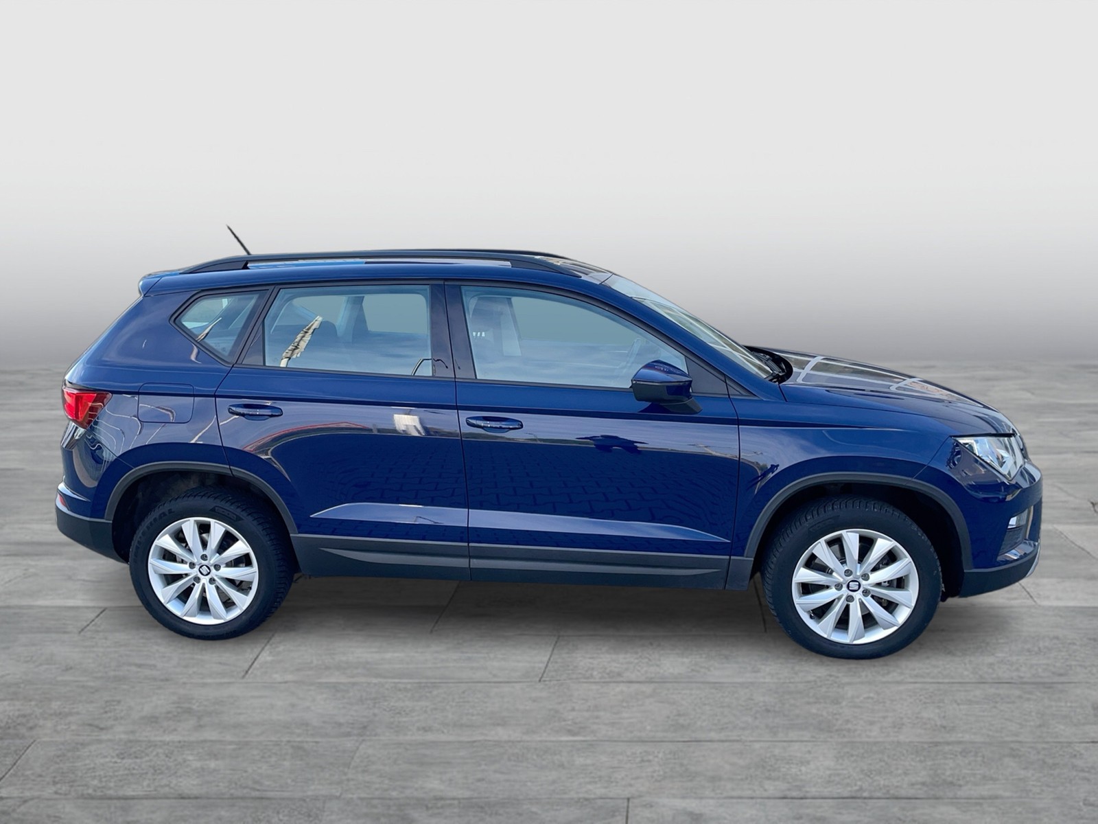 Fahrzeugabbildung SEAT Ateca Style PDC Klima
