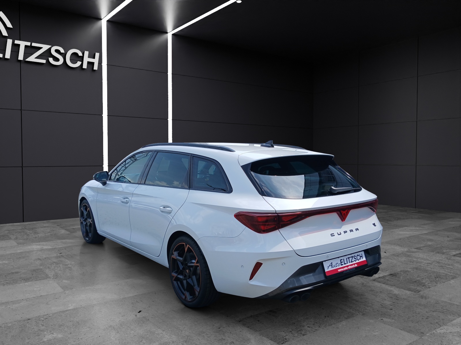 Fahrzeugabbildung CUPRA Leon Sportstourer VZ 2.0 TSI 4Drive AHK Matrix Sennh.