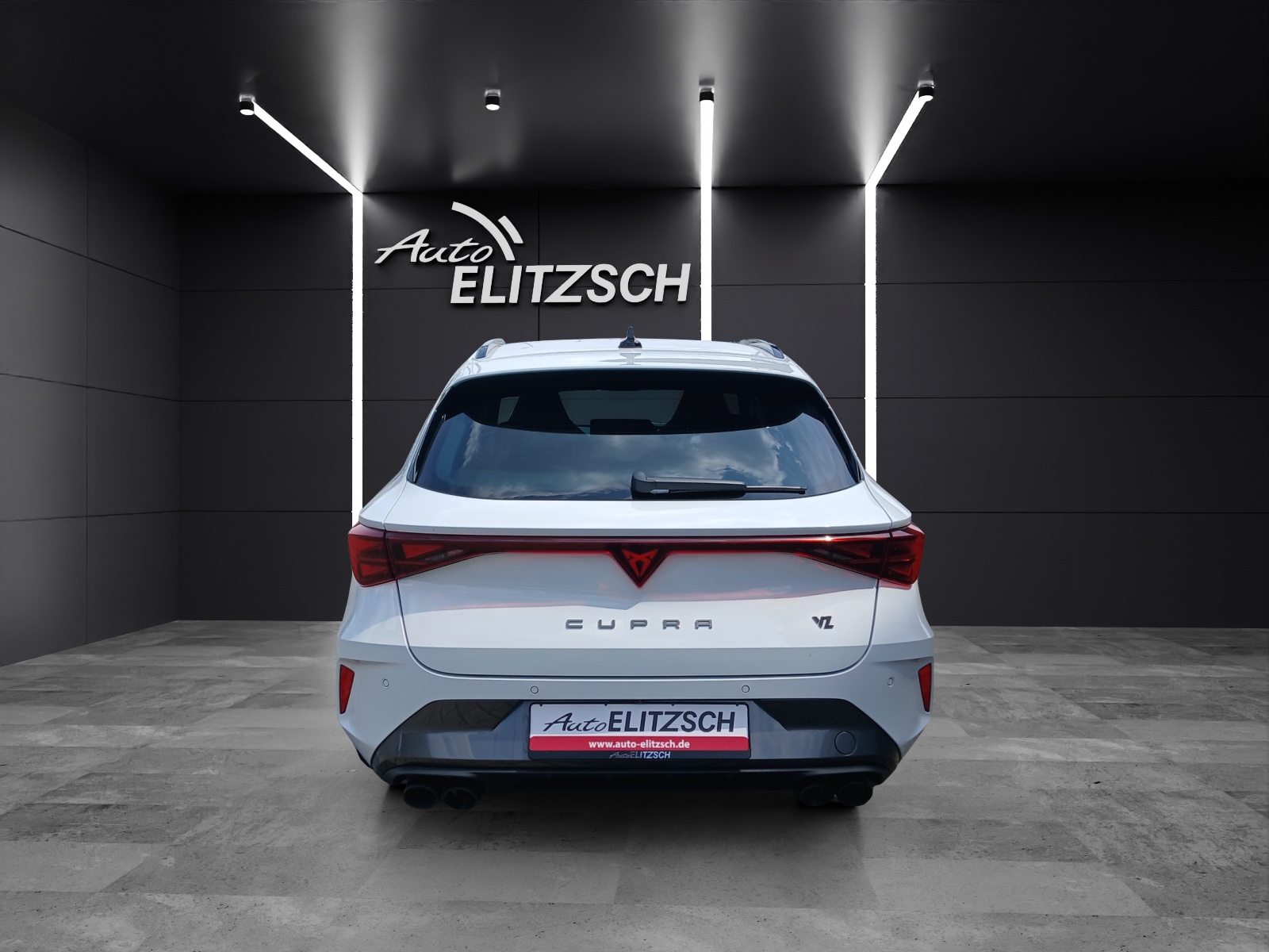 Fahrzeugabbildung CUPRA Leon Sportstourer VZ 2.0 TSI 4Drive AHK Matrix Sennh.