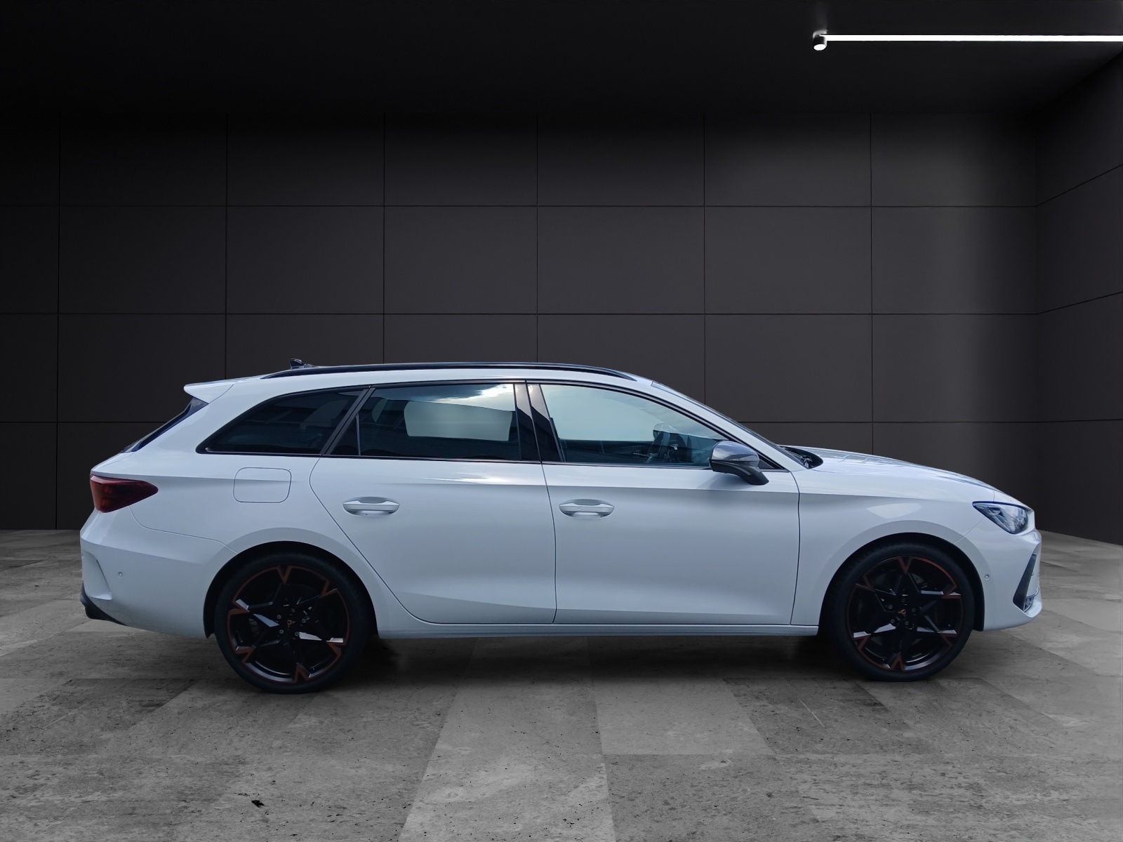 Fahrzeugabbildung CUPRA Leon Sportstourer VZ 2.0 TSI 4Drive AHK Matrix Sennh.