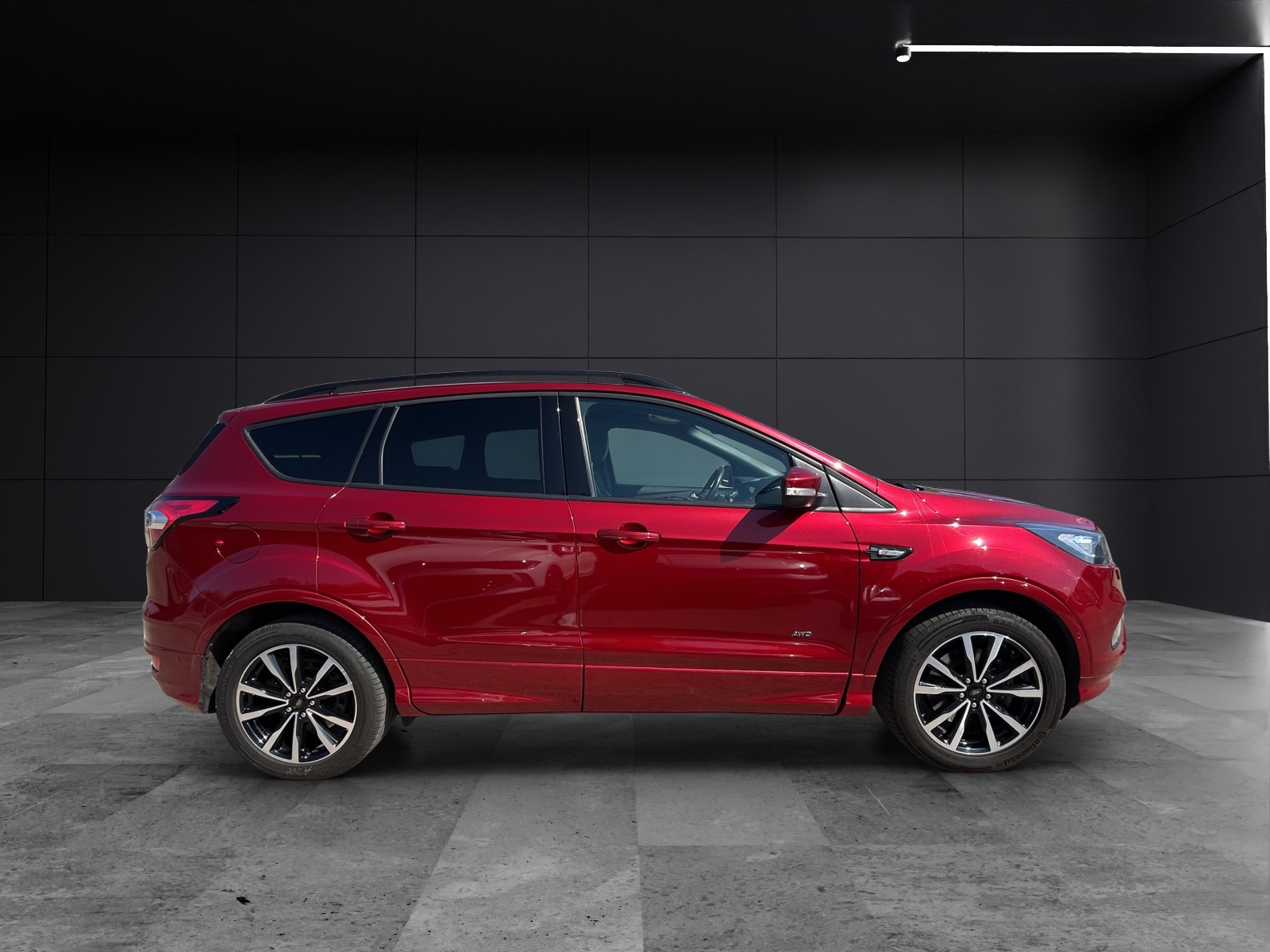 Fahrzeugabbildung Ford Kuga 2.0 EcoBoost ST-Line 4x4 Xenon Navi AHK SHZ