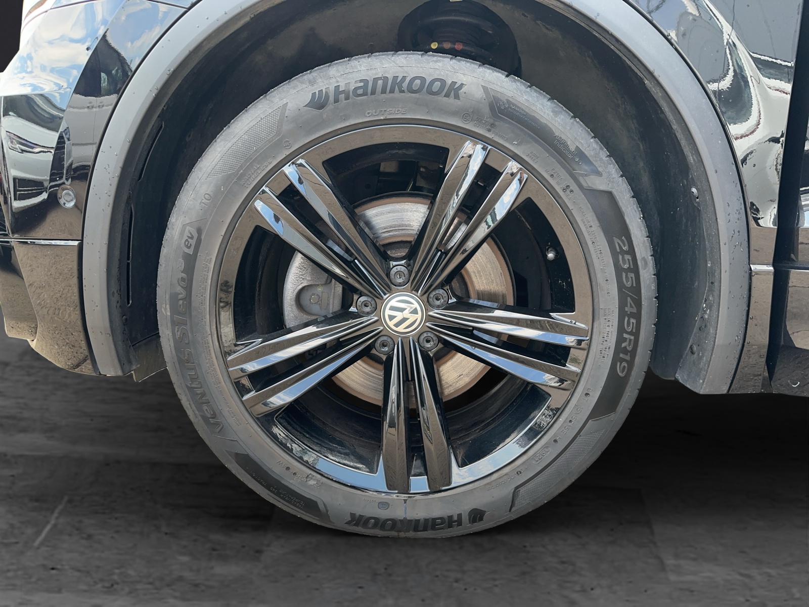 Fahrzeugabbildung Volkswagen Tiguan Highline