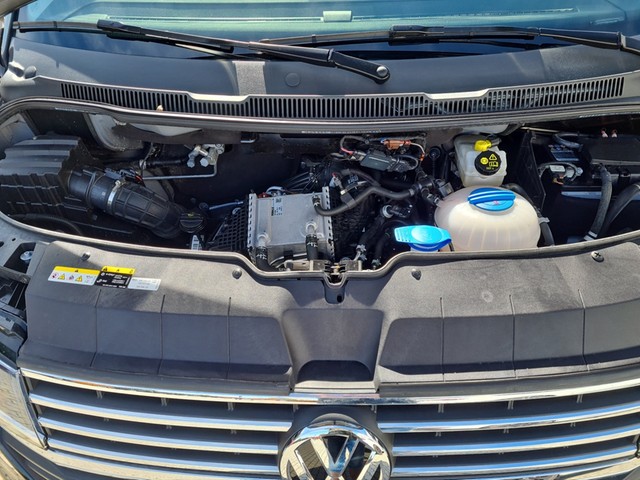 Fahrzeugabbildung Volkswagen T6 Caravelle 6.1 TDI Comfortline DSG CarPlay GRA PDC SH