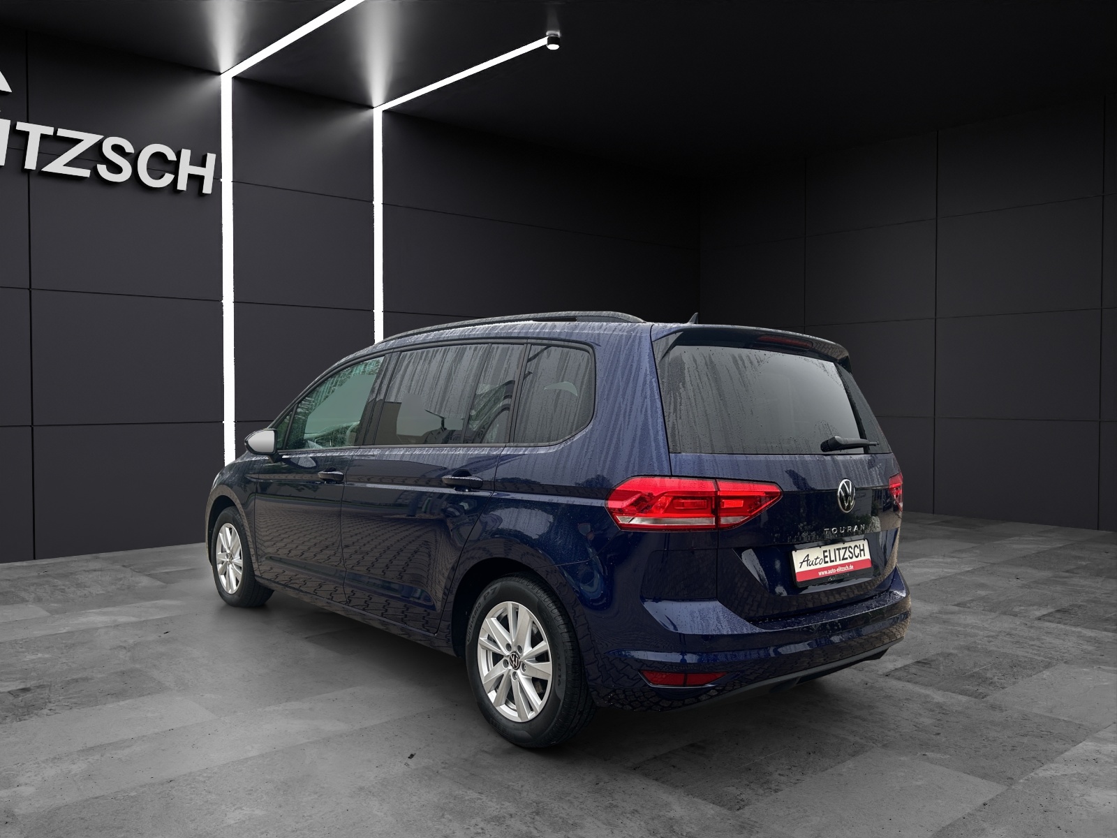 Fahrzeugabbildung Volkswagen Touran 2.0 TDI Comfortline Navi PDC SHZ LM