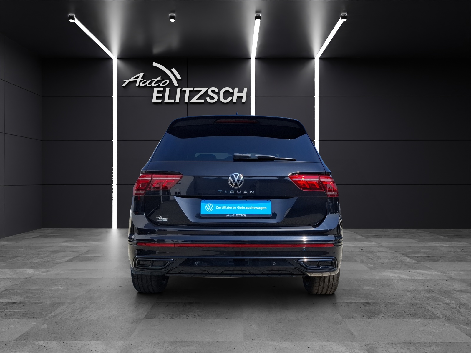 Fahrzeugabbildung Volkswagen Tiguan TDI R-Line DSG STH Matrix AHK Navi AID ACC RFK 20
