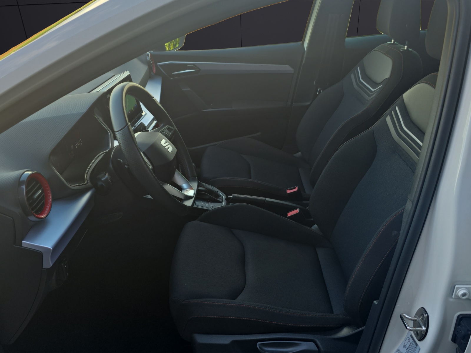 Fahrzeugabbildung SEAT Ibiza FR 1.0 TSI DSG RFK SH