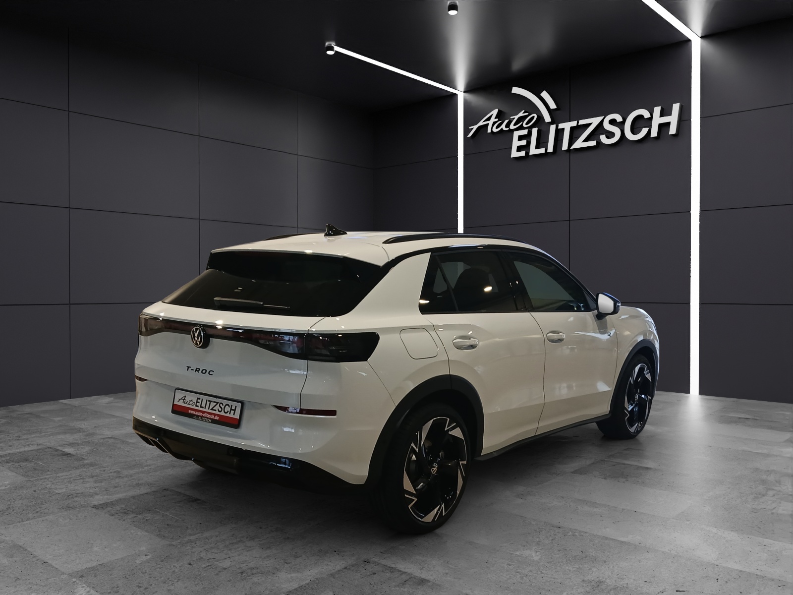 Fahrzeugabbildung Volkswagen T-Roc R-Line-Black-Style HuD NAVI AreaView