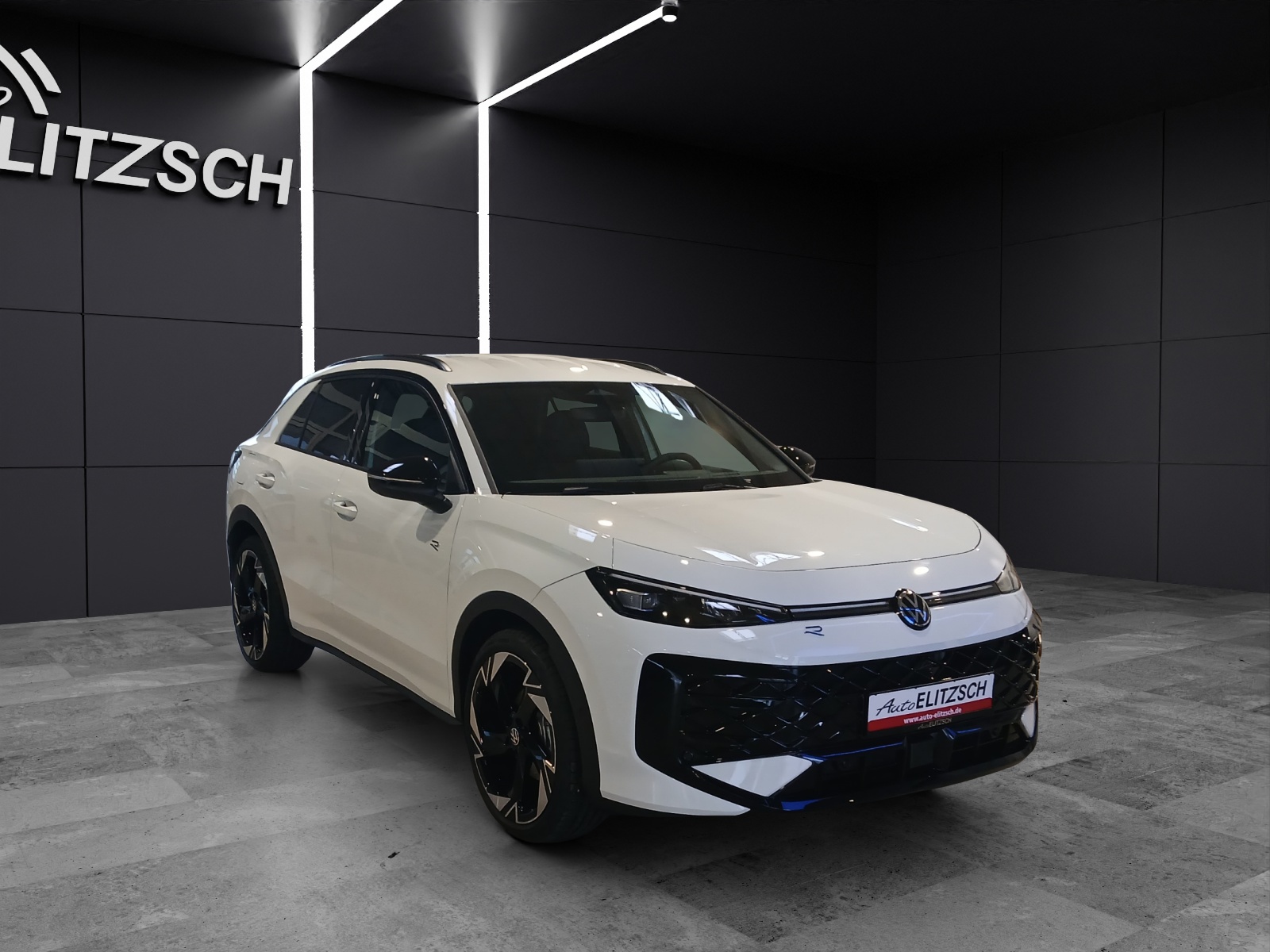 Fahrzeugabbildung Volkswagen T-Roc R-Line-Black-Style HuD NAVI AreaView