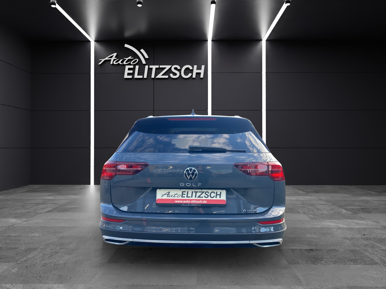 Fahrzeugabbildung Volkswagen Golf VIII Variant Alltrack TDI DSG 4M MATRIX NAVI REAR VIEW