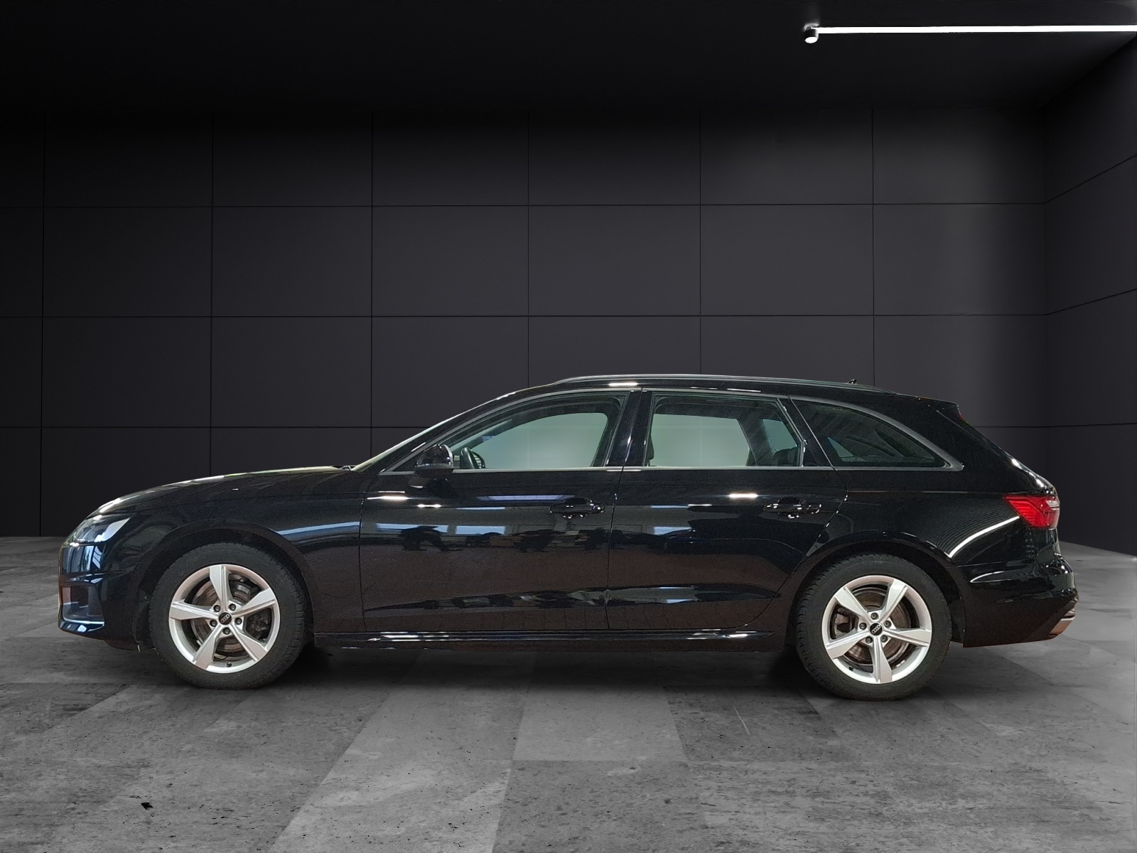 Fahrzeugabbildung Audi A4 Avant 35 TFSI advanced S-tronic GRA Navi