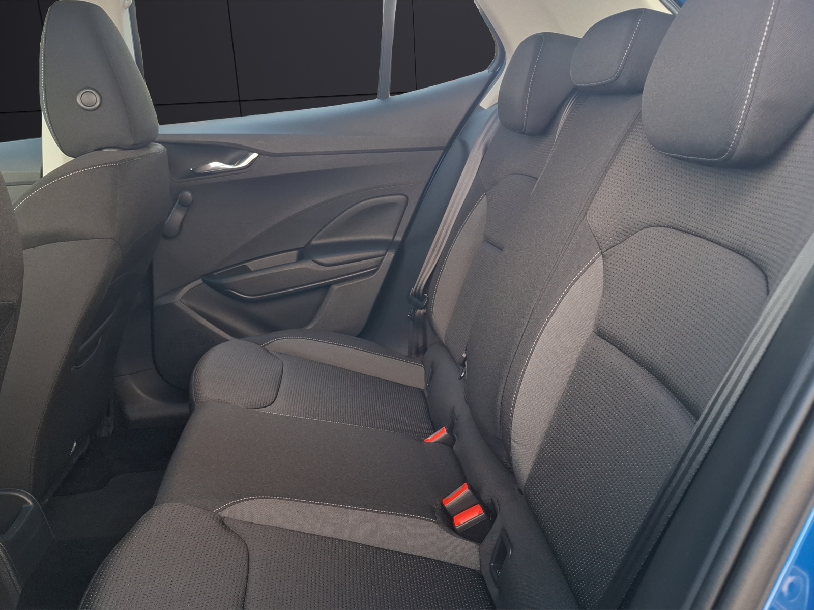 Fahrzeugabbildung SKODA Fabia TSI Tour LED Navi GRA RFK SH
