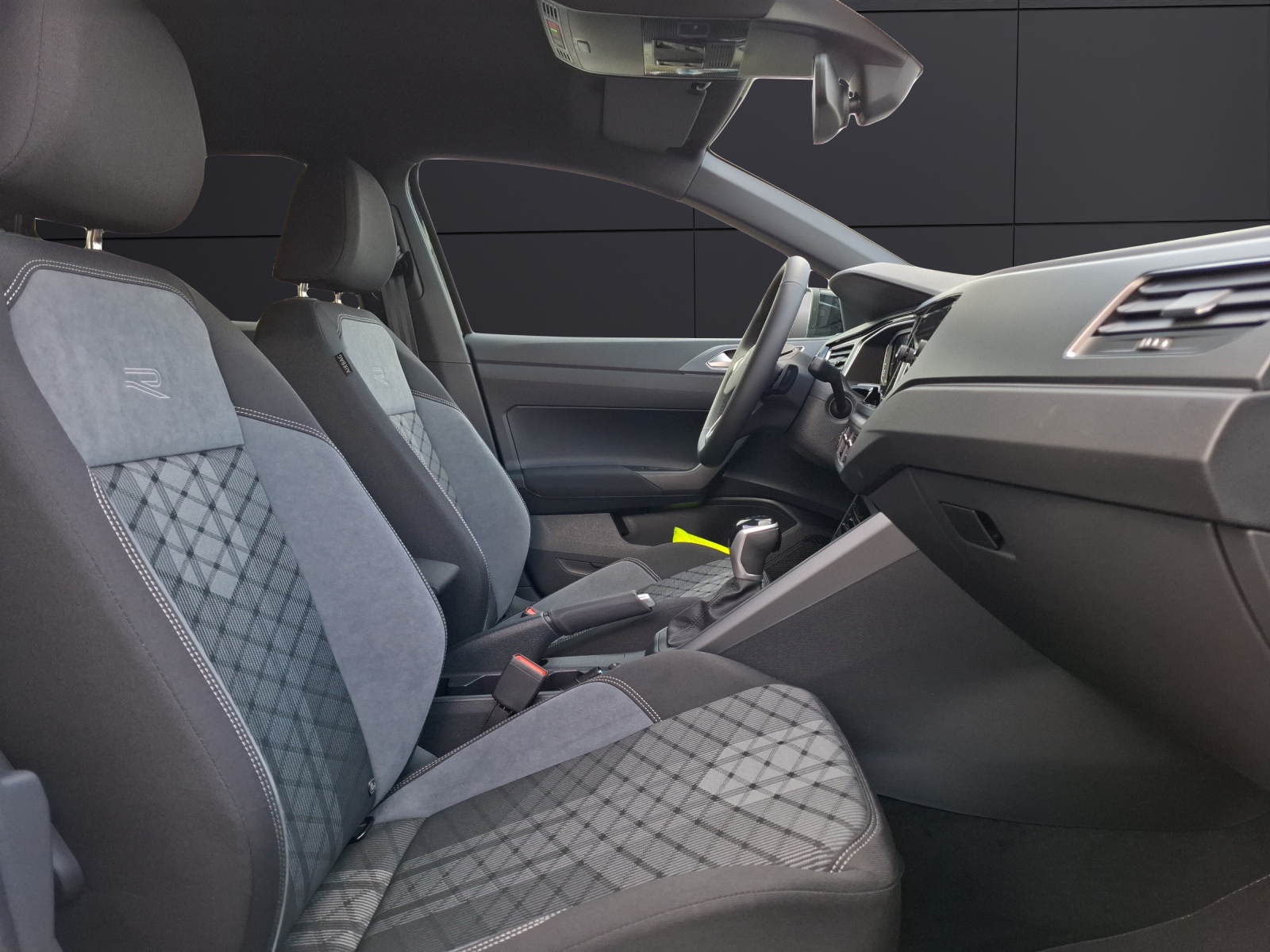 Fahrzeugabbildung Volkswagen Taigo R-Line LED Navi ACC DAB