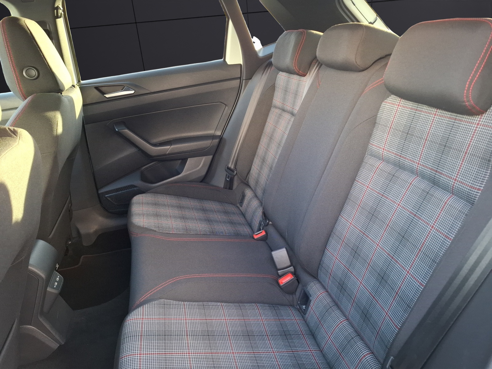 Fahrzeugabbildung Volkswagen Polo GTI DSG Matrix Navi ACC PDC SH