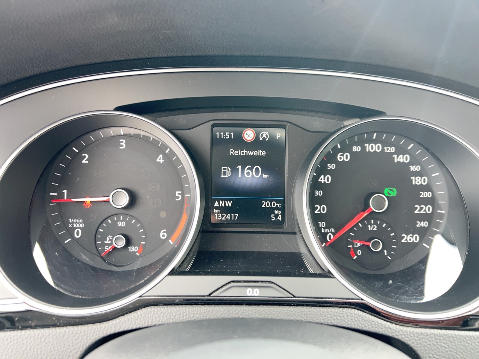 Fahrzeugabbildung Volkswagen Passat Variant Elegance TDI DSG Matrix Standh. AHK SHZ