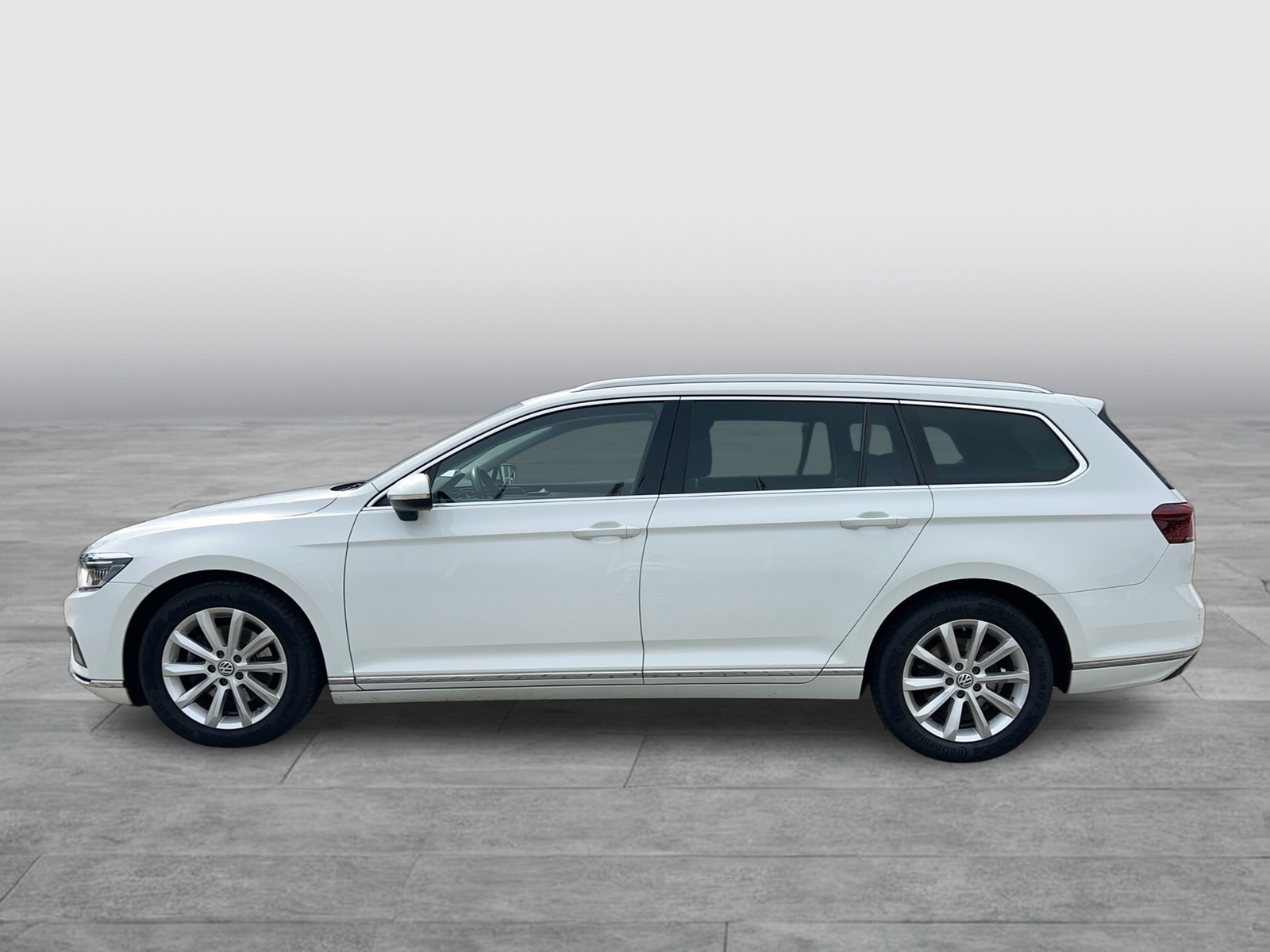 Fahrzeugabbildung Volkswagen Passat Variant Elegance TDI DSG Matrix Standh. AHK SHZ