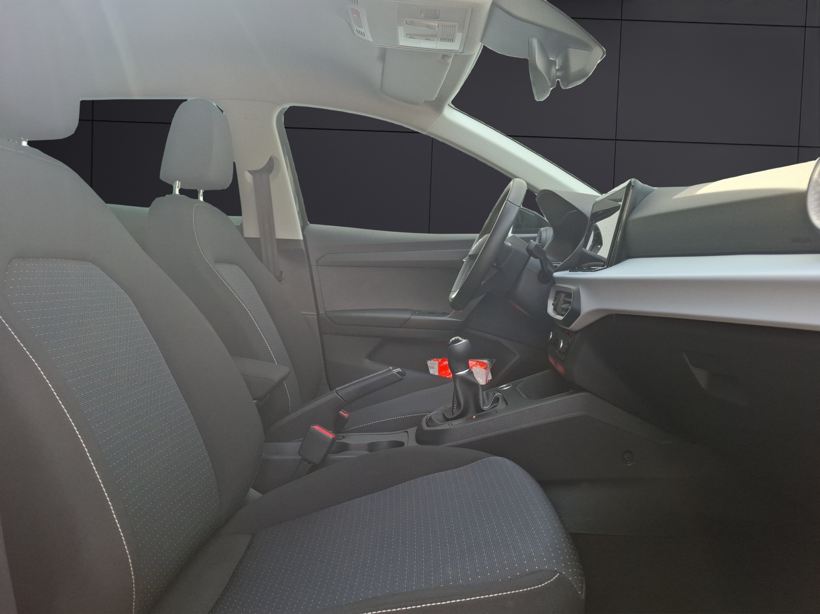 Fahrzeugabbildung SEAT Ibiza TSI Style LED Navi VC ACC RFK SH LM