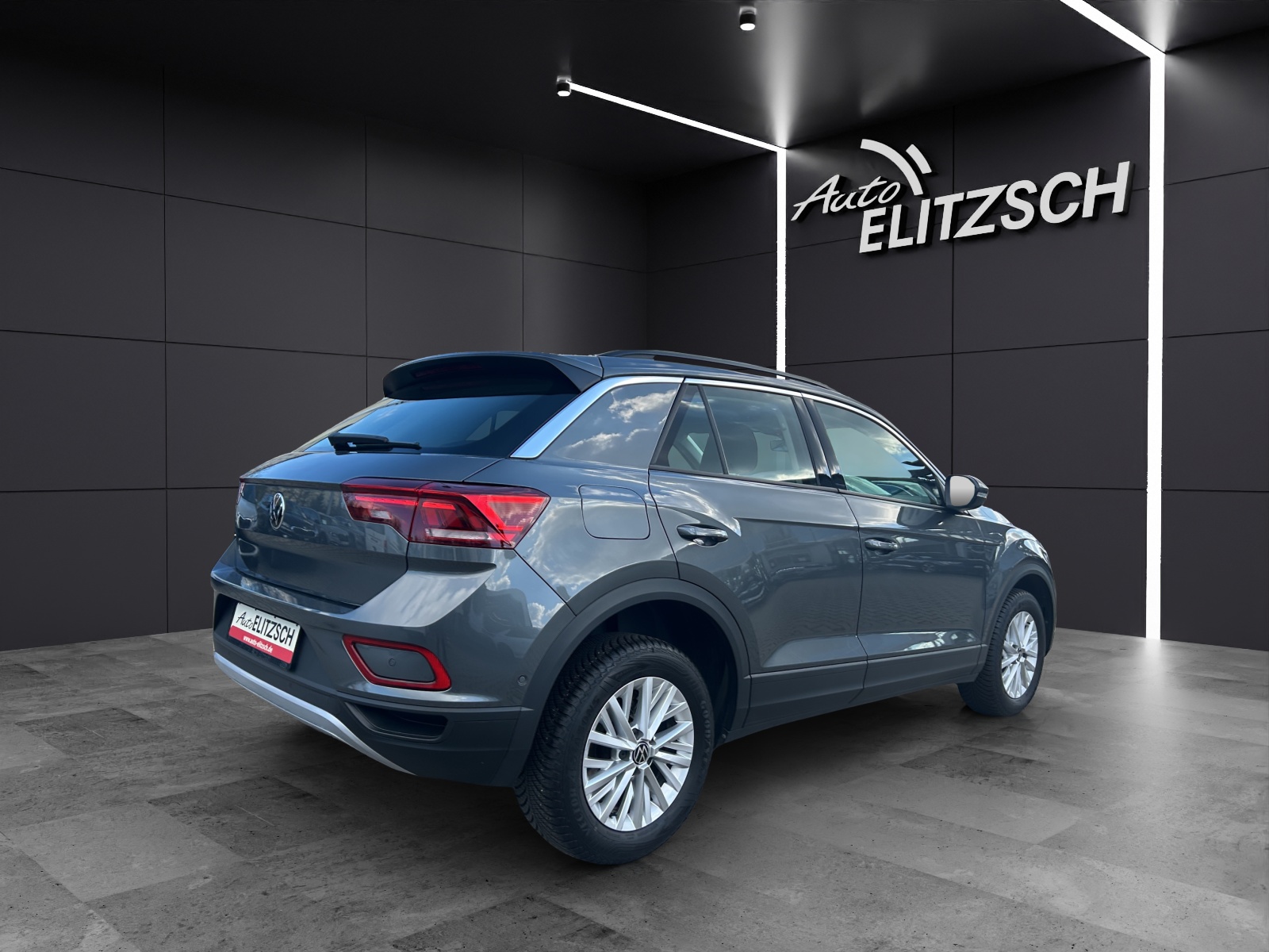 Fahrzeugabbildung Volkswagen T-Roc 1.0 TSI Life LED DAB+ APP CONNECT