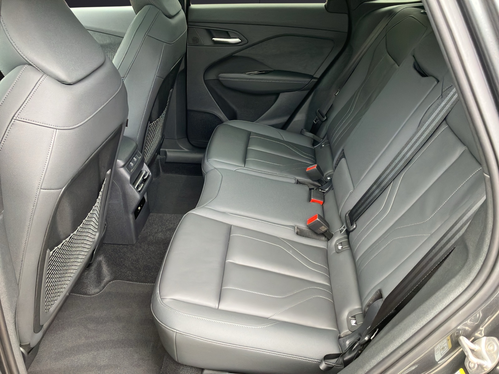 Fahrzeugabbildung Audi Q3 TFSI S tronic MATRIX PANO ACC