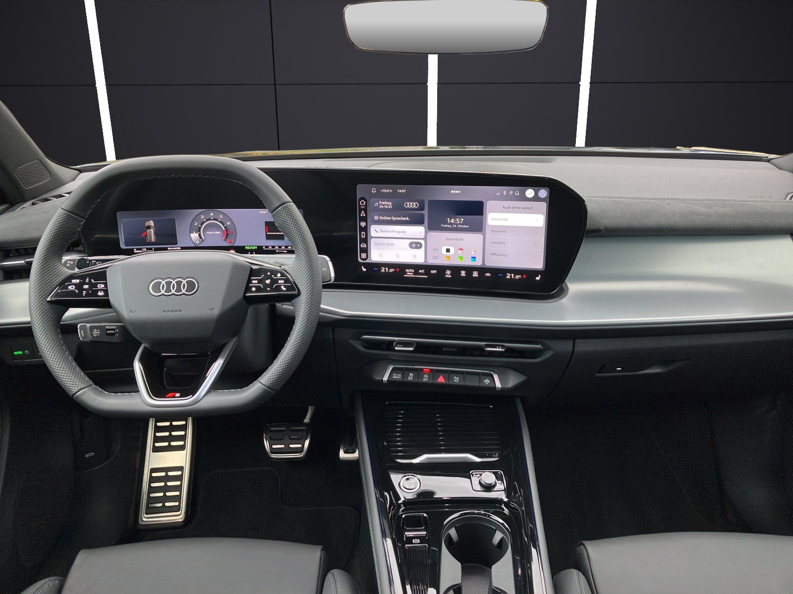 Fahrzeugabbildung Audi Q3 TFSI S tronic MATRIX PANO ACC