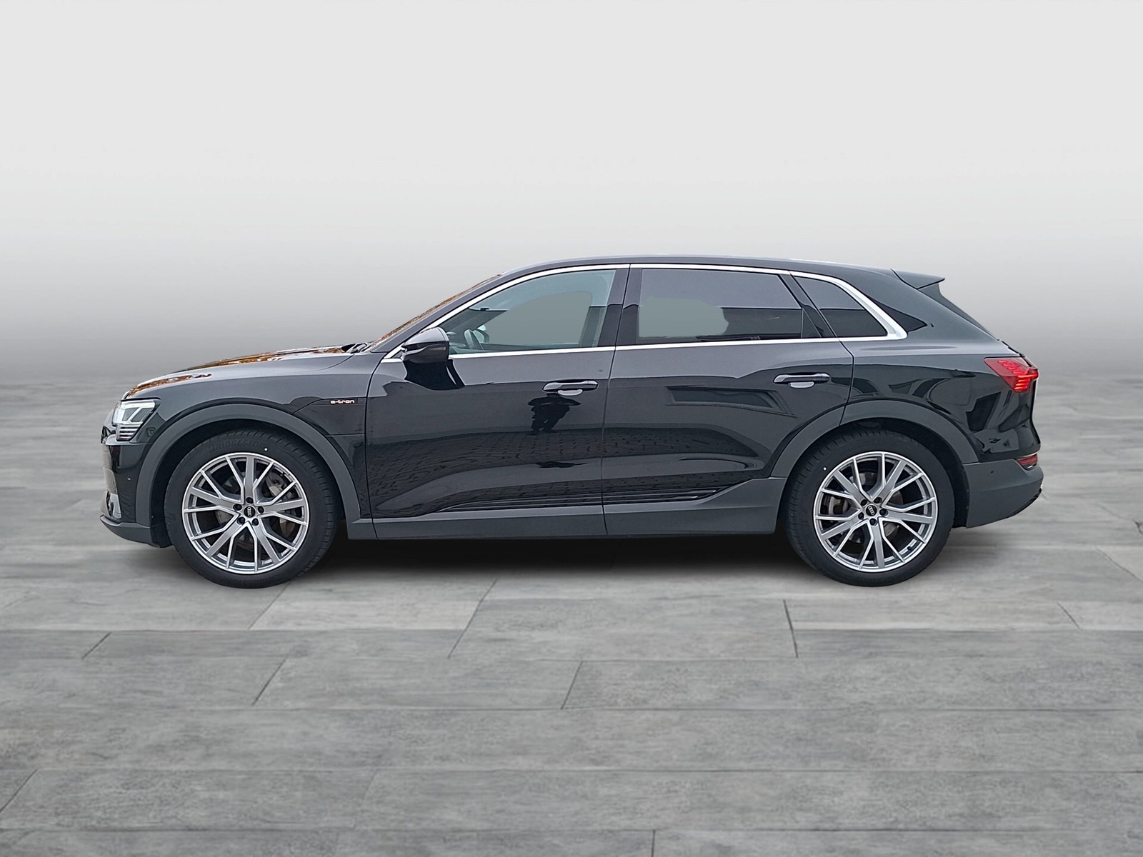 Fahrzeugabbildung Audi e-tron 50 S line quattro LED Navi AVC SHZ GRA PDC