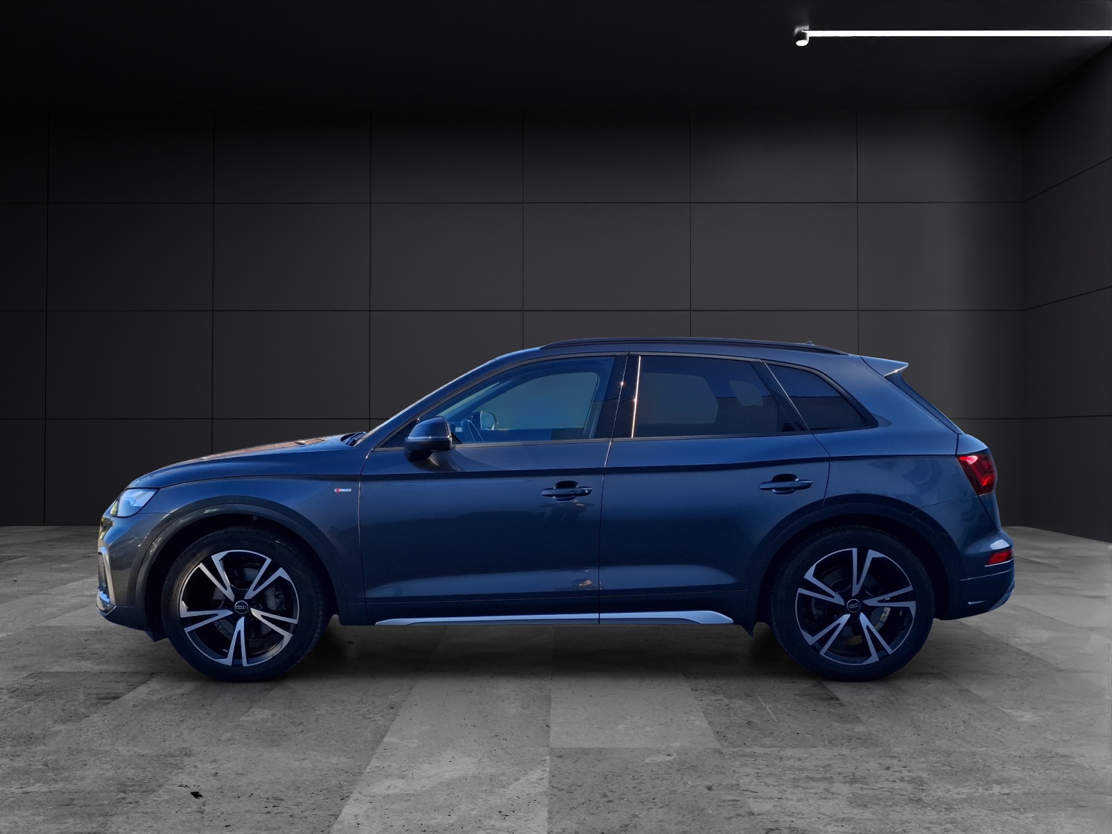 Fahrzeugabbildung Audi Q5 40 TFSI quattro S-line S-tronic Matrix Luft Navi AVC ACC SH 20