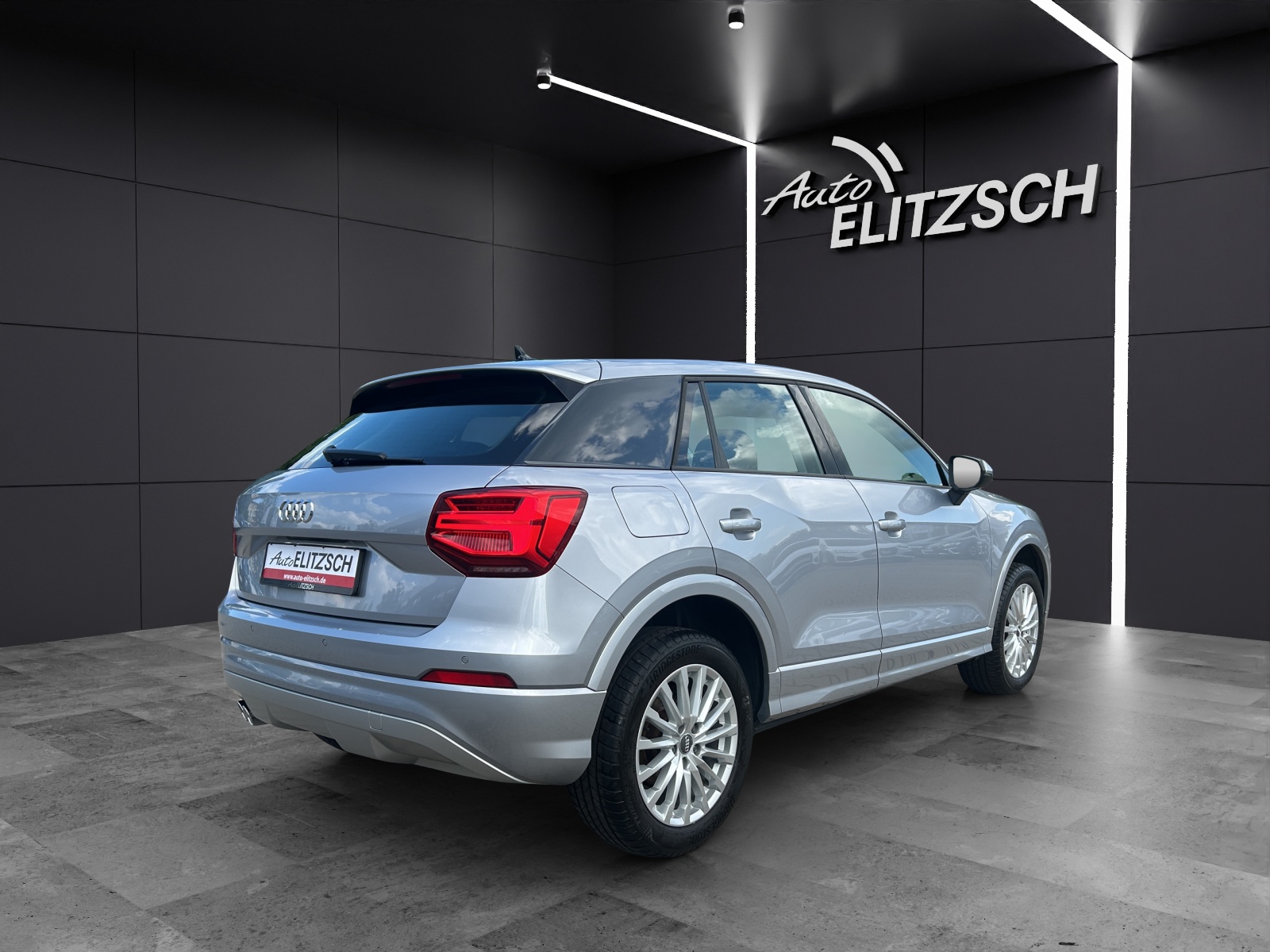 Fahrzeugabbildung Audi Q2 35 TFSI design S tronic LED NAVI SHZ GRA