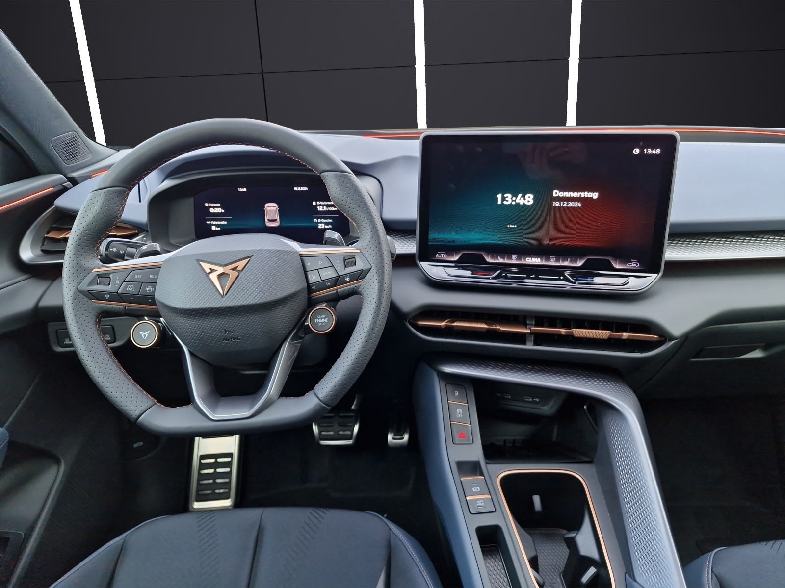 Fahrzeugabbildung CUPRA Terramar 1.5 eTSI 110 kW DSG KAMERA LED NAVI