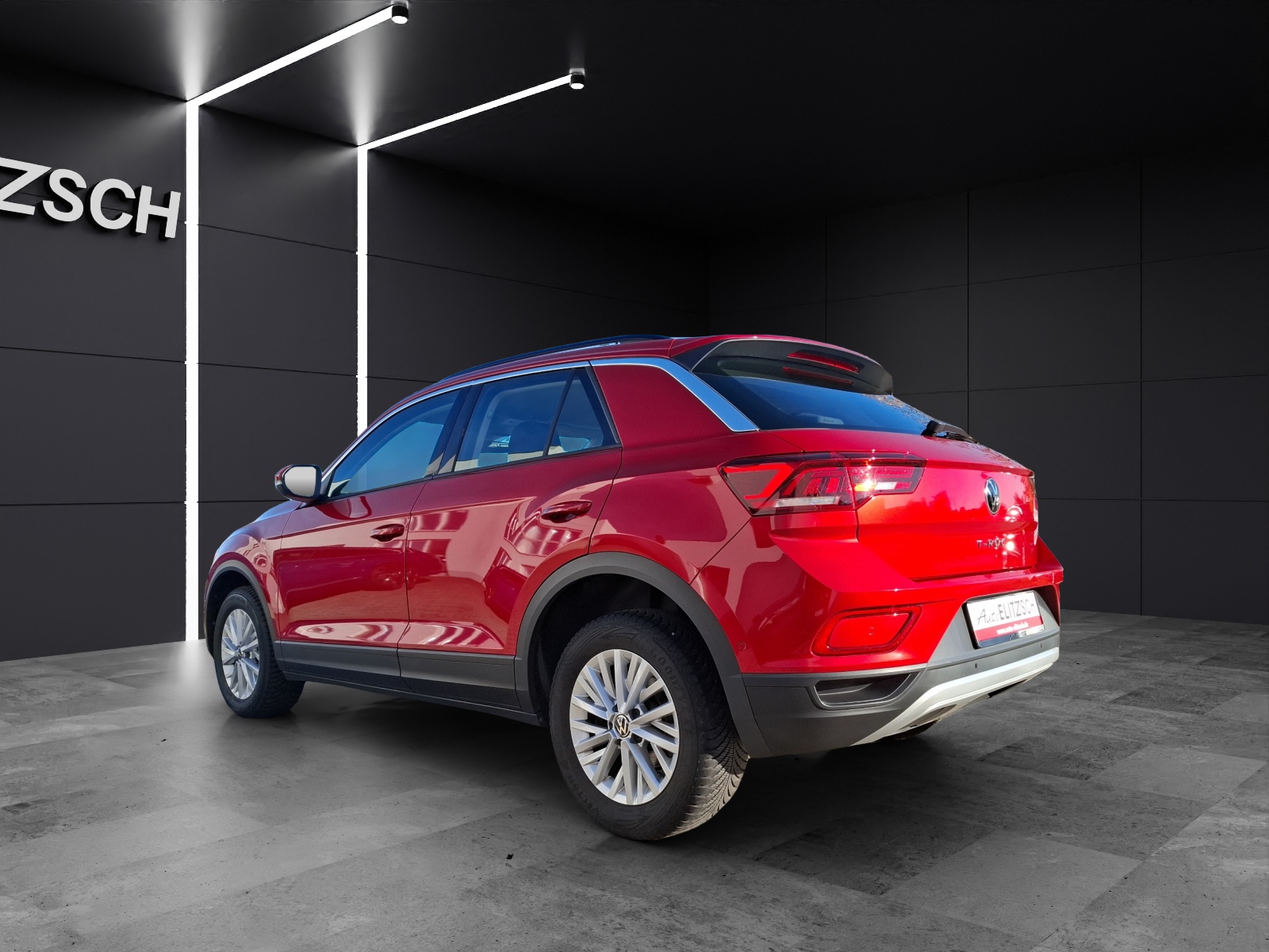 Fahrzeugabbildung Volkswagen T-Roc TSI Life LED Navi AID Park-Assoist SH