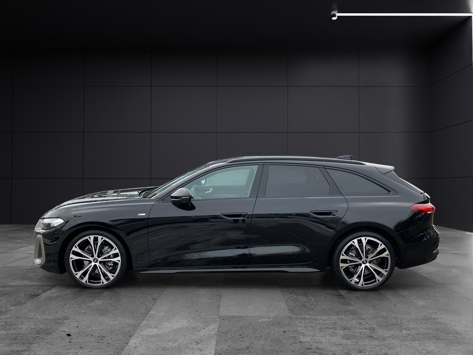 Fahrzeugabbildung Audi Audi A5 Avant TFSI quattro 150 kW edition one