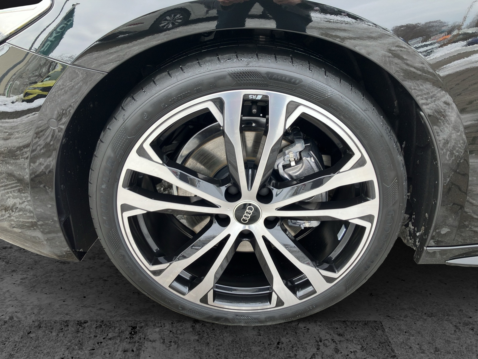 Fahrzeugabbildung Audi Audi A5 Avant TFSI quattro 150 kW edition one