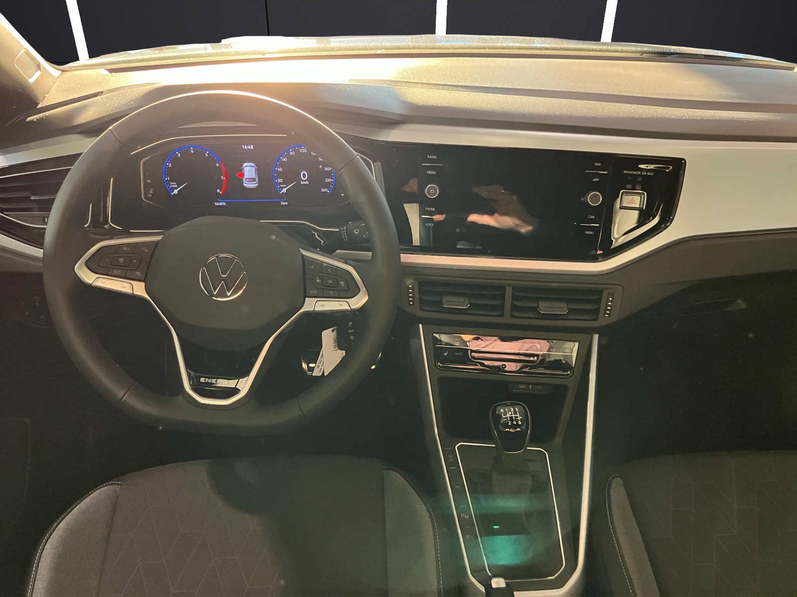 Fahrzeugabbildung Volkswagen Taigo Energy AHZV NAVI LED DAB AUTO LIGHT