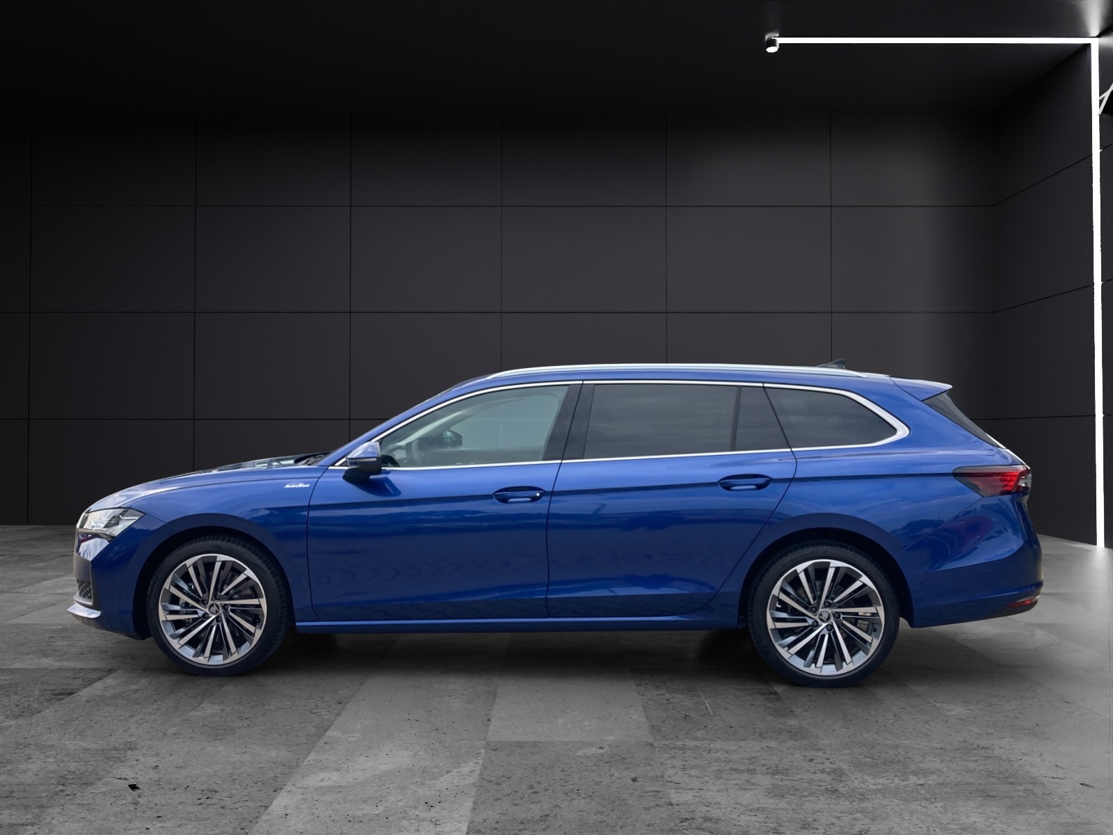 Fahrzeugabbildung SKODA Superb Combi L&K 2.0 TDI 142kW 4x4 L&K Matrix, Standheizung, AHZV