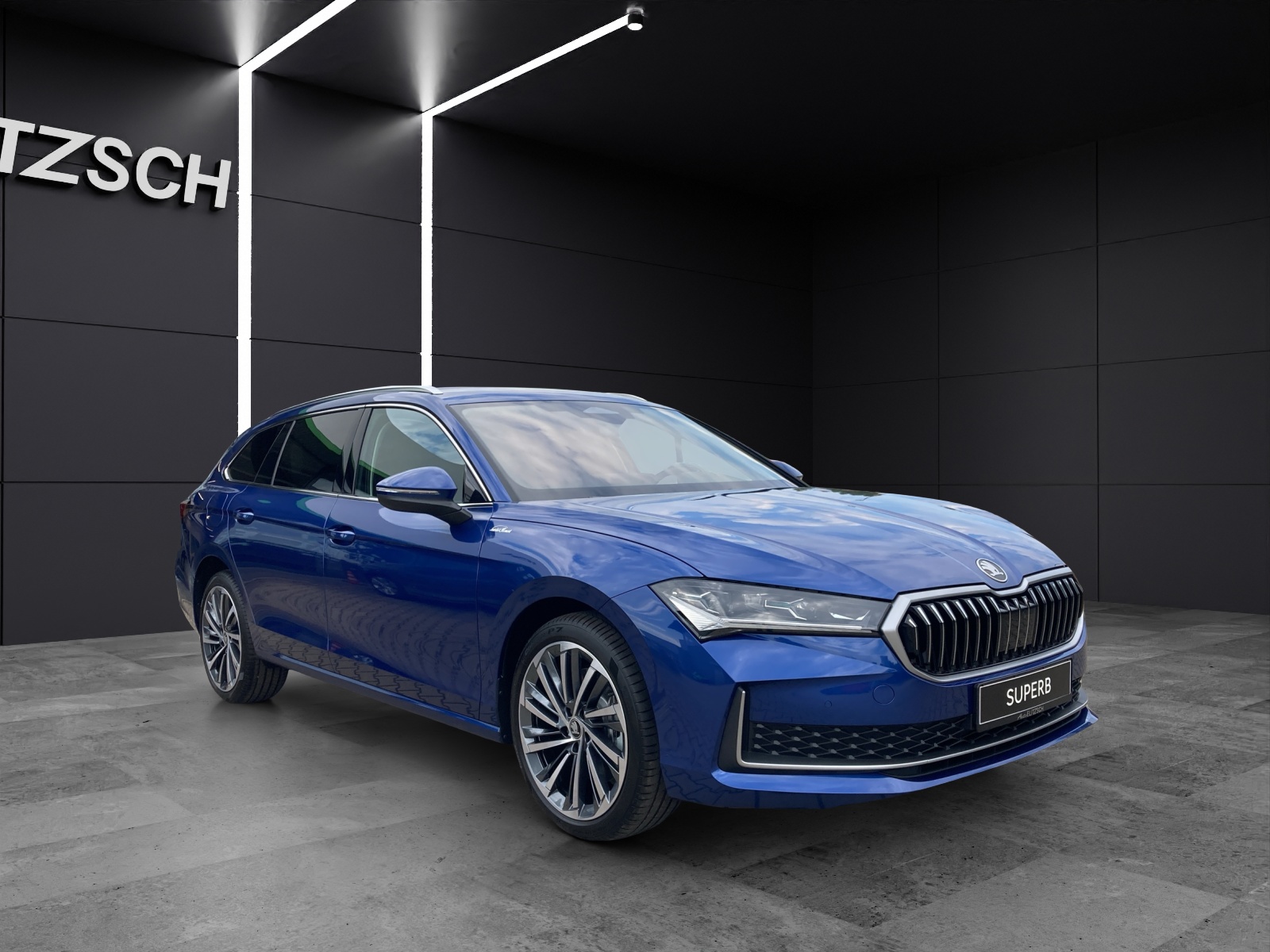 Fahrzeugabbildung SKODA Superb Combi L&K 2.0 TDI 142kW 4x4 L&K Matrix, Standheizung, AHZV