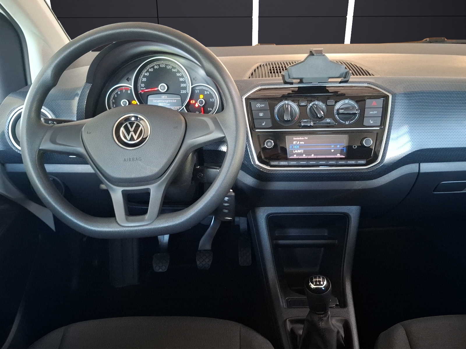 Fahrzeugabbildung Volkswagen up! 1.0 Basis Klima DAB GRA SH