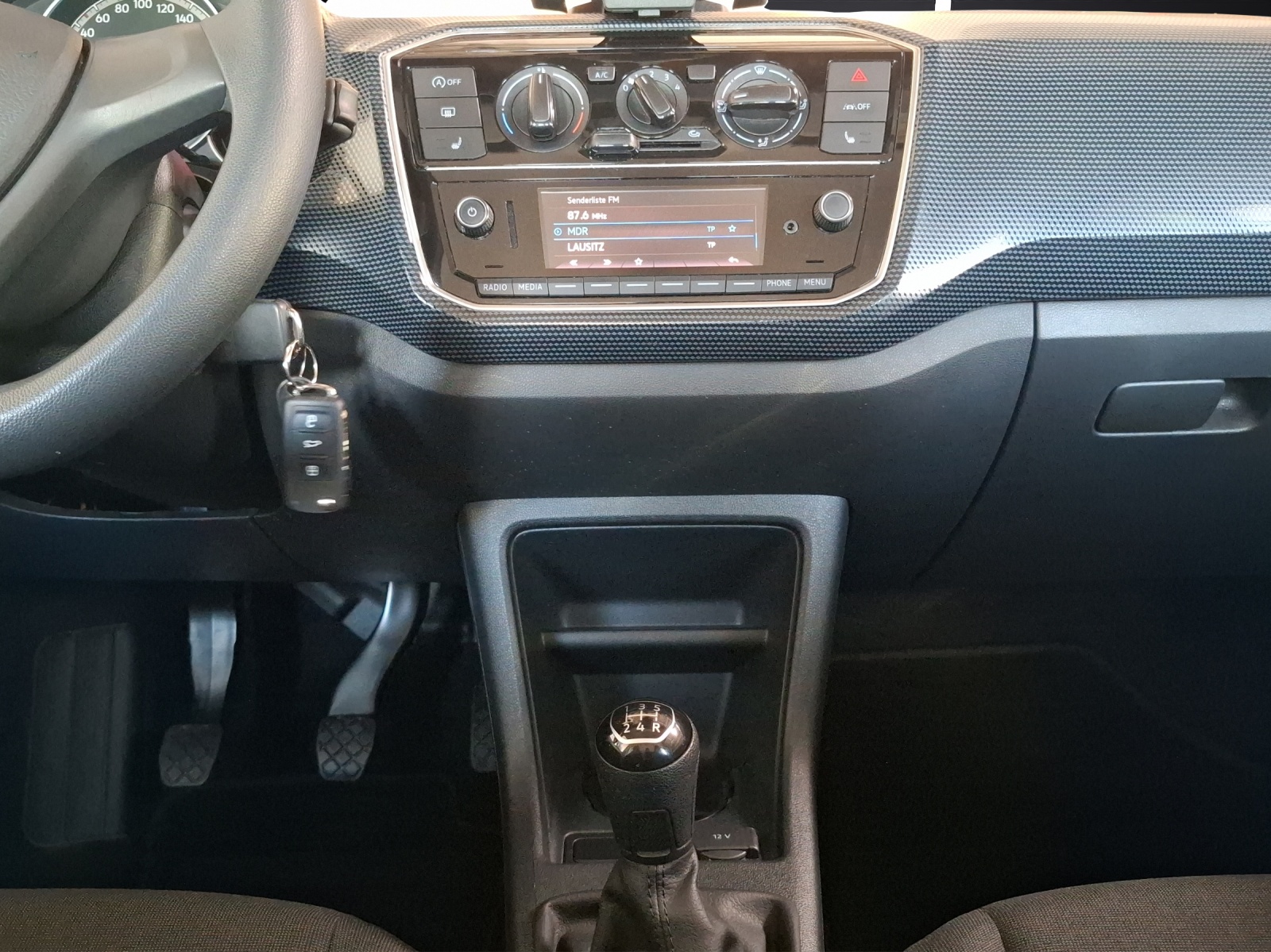 Fahrzeugabbildung Volkswagen up! 1.0 Basis Klima DAB GRA SH