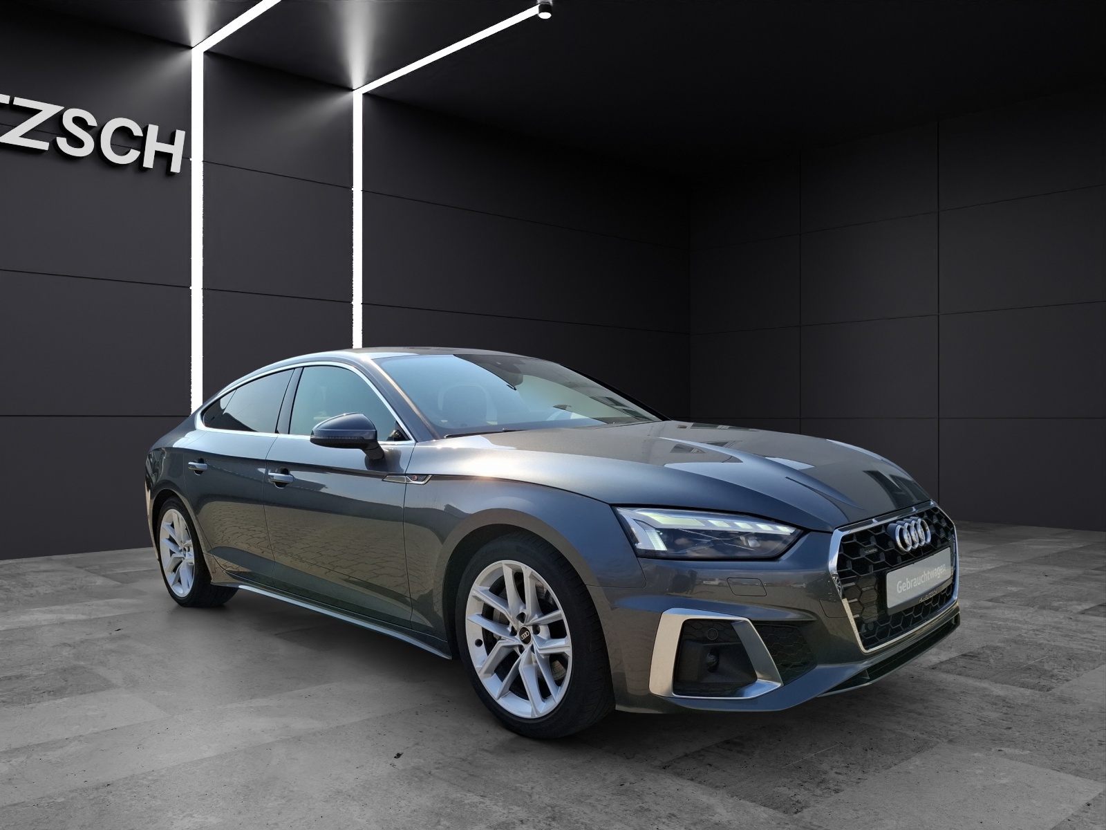 Fahrzeugabbildung Audi A5 Sportback 45 TFSI S-line S-tronic quattro Standhzg. Matrix AHK Navi B&O SH