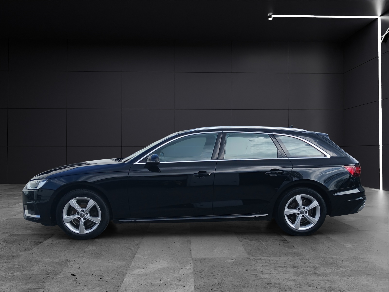 Fahrzeugabbildung Audi A4 Avant 35 TFSI advanced S-tronic LED Navi Leder ACC RFK SH