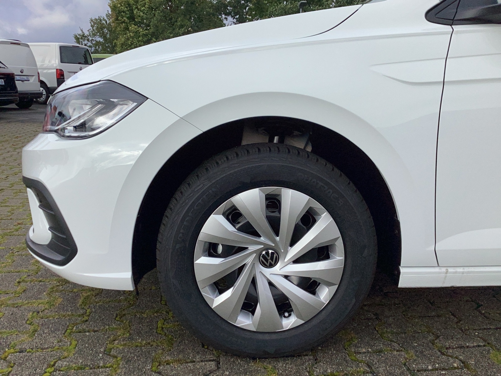 Fahrzeugabbildung Volkswagen Polo Life LED, DAB +, AUTO LIGHT ASSIST , ACC