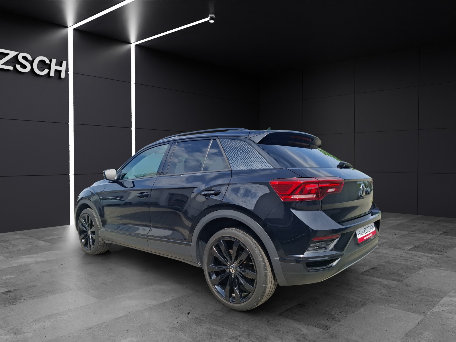 Fahrzeugabbildung Volkswagen T-Roc TSI Sport DSG LED AHK CarPlay ACC RFK SH 19