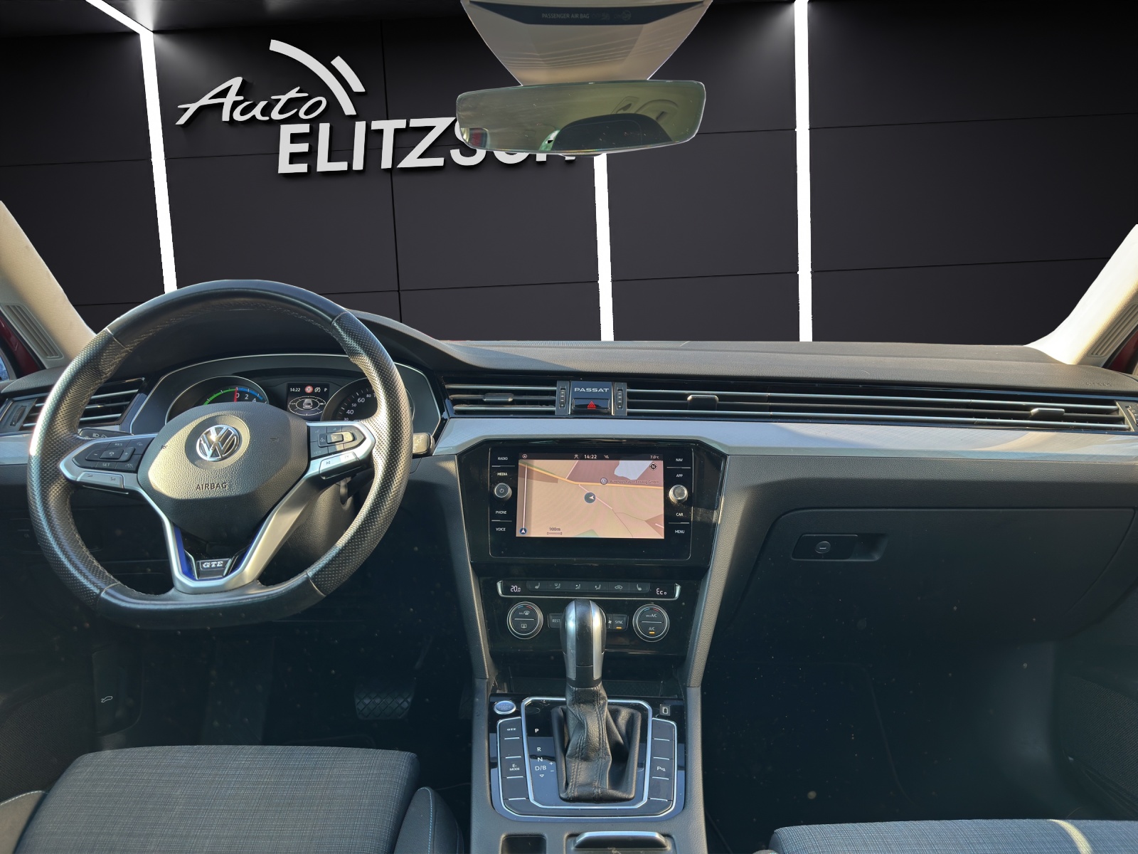 Fahrzeugabbildung Volkswagen Passat Variant GTE LED ACC AHK NAVI