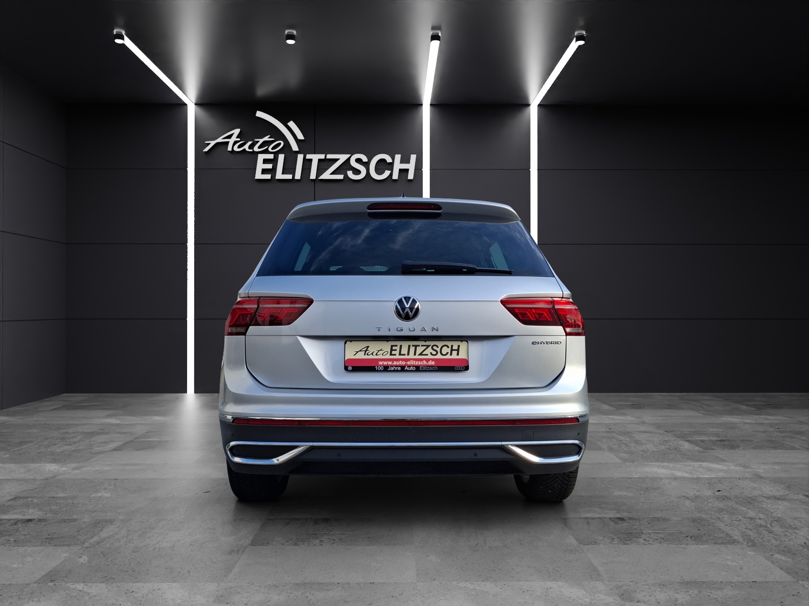 Fahrzeugabbildung Volkswagen Tiguan eHybrid Elegance DSG Matrix AHK Navi AID HUD ACC RFK SH