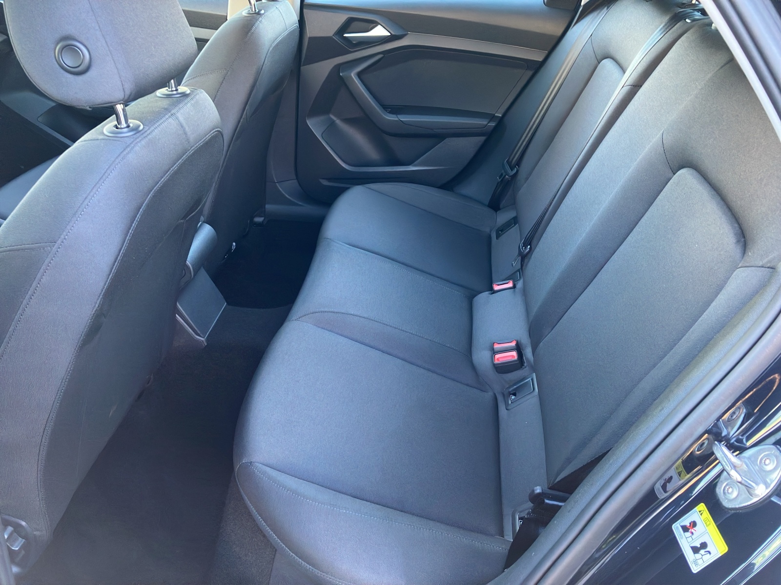 Fahrzeugabbildung Audi A1 Sportback 30 TFSI advanced S-tronic Climatronic AVC GRA SH