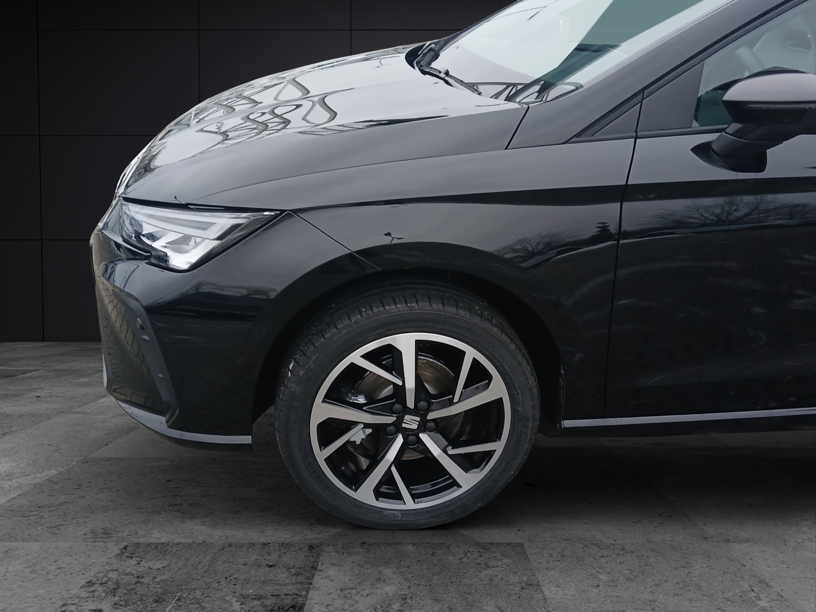 Fahrzeugabbildung SEAT Ibiza FR 1.0 TSI Voll-LED Navi ACC Kessy SH