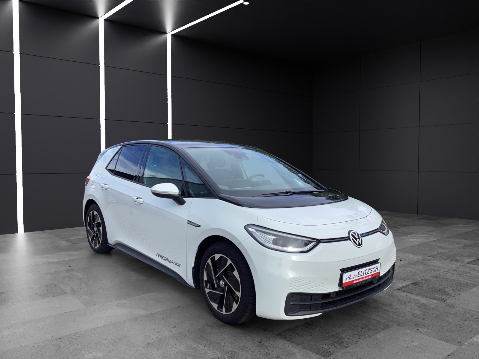 Fahrzeugabbildung Volkswagen ID.3 Pro Performance MATRIX ACC 18