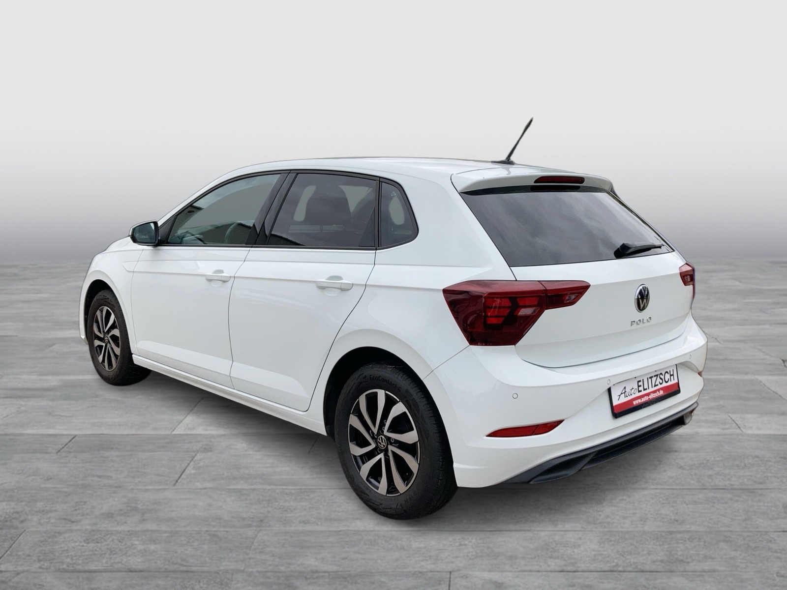 Fahrzeugabbildung Volkswagen Polo TSI Active DSG LED Navi ACC PDC SH