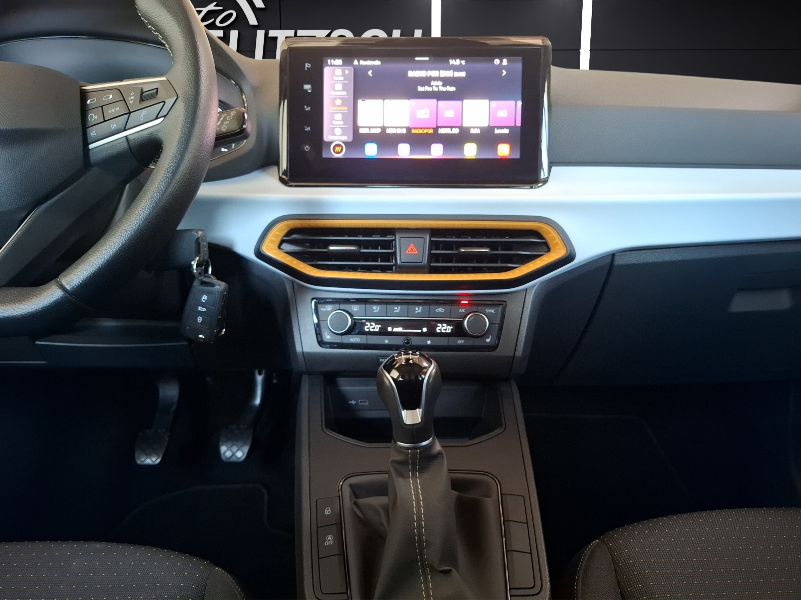 Fahrzeugabbildung SEAT Ibiza TSI Style LED Navi Climatronic GRA SHZ LM