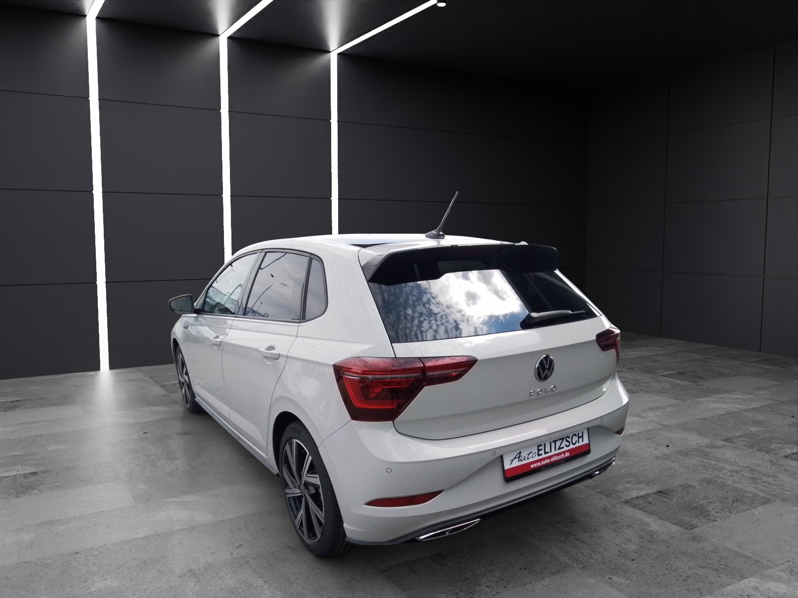 Fahrzeugabbildung Volkswagen Polo R-Line DSG NAVI LED AppConnect